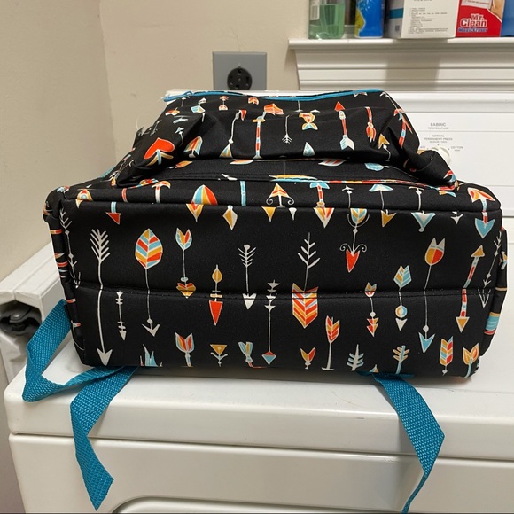 ARROW PRINT BACKPACK - Picture 11 of 16